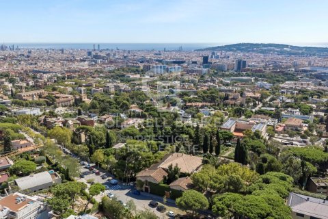 Villa de 6 dormitorios en venta en Barcelona, Cataluña, Spain № 6032 - foto 6