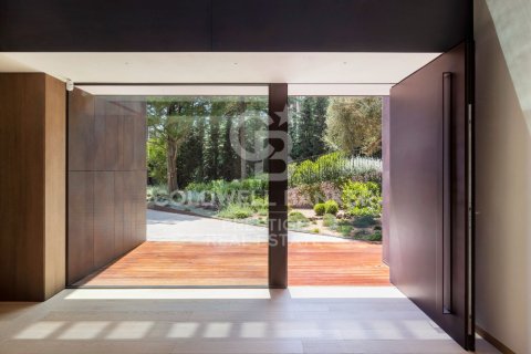 Сasa de 6 dormitorios en venta en Barcelona, Cataluña, Spain № 6033 - foto 9