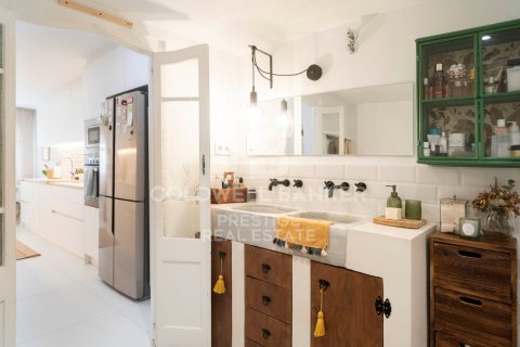 Сasa de 4 dormitorios en venta en Molins de Rei, Barcelona, Cataluña, Spain № 6035 - foto 9