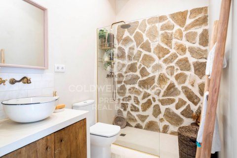 Сasa de 4 dormitorios en venta en Molins de Rei, Barcelona, Cataluña, Spain № 6035 - foto 13