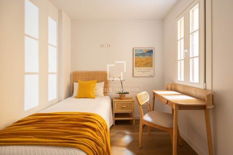 Apartamento de 3 dormitorios en venta en Barcelona, Cataluña, Spain № 4241 - foto 25
