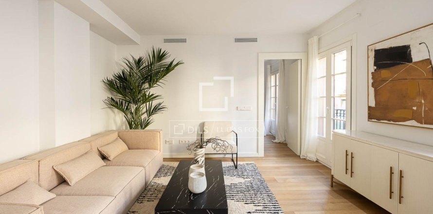 3 chambres apartment à vendre à Barcelona, Catalonia, Spain № 4236