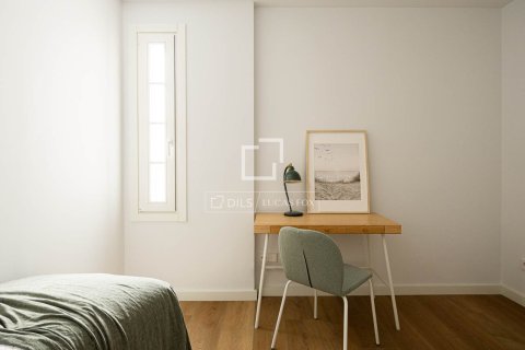 Купить квартиру в Барселона, Испания с 3 спальни, 108м², № 4238 - фото 23