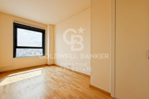 Apartamento de 4 dormitorios en venta en Barcelona, Cataluña, Spain № 7792 - foto 6