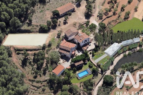 Сasa de 11 dormitorios en venta en Castellar del Vallès, Barcelona, Cataluña, Spain № 4706