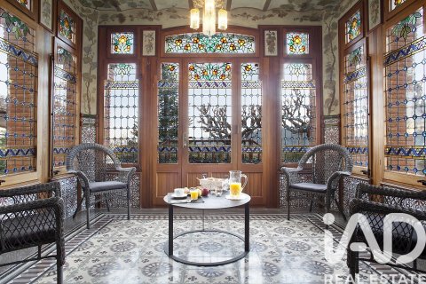 Сasa de 11 dormitorios en venta en Castellar del Vallès, Barcelona, Cataluña, Spain № 4706 - foto 7