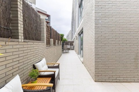 Apartamento de 2 dormitorios en venta en Sant Cugat del Vallès, Barcelona, Cataluña, Spain № 1777 - foto 30