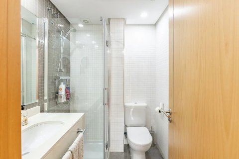 Apartamento de 2 dormitorios en venta en Sant Cugat del Vallès, Barcelona, Cataluña, Spain № 1777 - foto 28