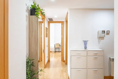 Apartamento de 2 dormitorios en venta en Sant Cugat del Vallès, Barcelona, Cataluña, Spain № 1777 - foto 14
