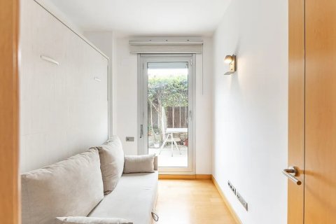 Apartamento de 2 dormitorios en venta en Sant Cugat del Vallès, Barcelona, Cataluña, Spain № 1777 - foto 24