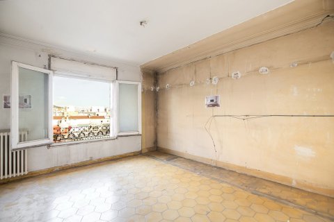Apartamento de 5 dormitorios en venta en Barcelona, Cataluña, Spain № 6244 - foto 10