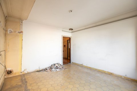Apartamento de 5 dormitorios en venta en Barcelona, Cataluña, Spain № 6244 - foto 11