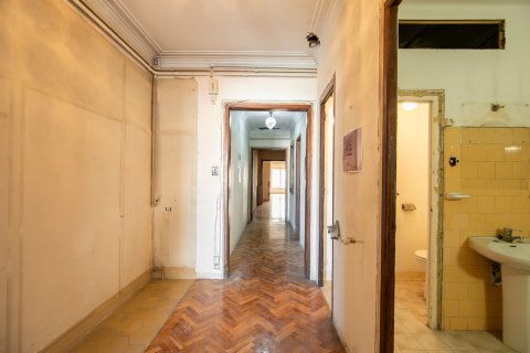 Apartamento de 5 dormitorios en venta en Barcelona, Cataluña, Spain № 6244 - foto 9