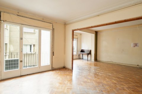 Apartamento de 5 dormitorios en venta en Barcelona, Cataluña, Spain № 6244 - foto 18