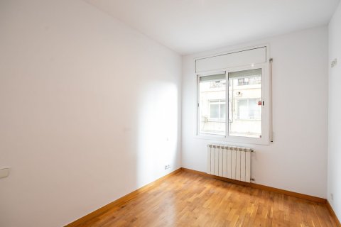 3 bedrooms apartment for sale in Barcelona, Catalonia, Spain № 6245 - photo 9