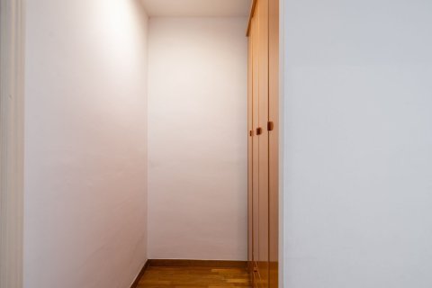 3 bedrooms apartment for sale in Barcelona, Catalonia, Spain № 6245 - photo 12