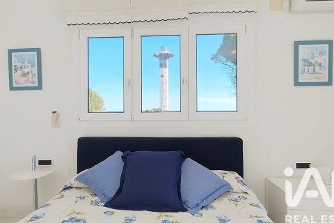 Сasa de 6 dormitorios en venta en Torredembarra, Tarragona, Cataluña, Spain № 4653 - foto 29
