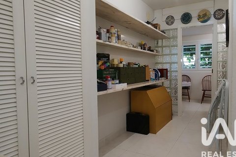 Сasa de 6 dormitorios en venta en Torredembarra, Tarragona, Cataluña, Spain № 4653 - foto 14