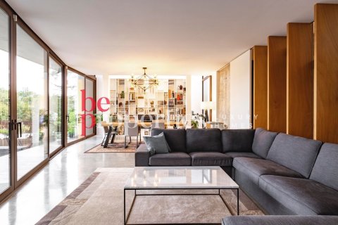 Сasa de 6 dormitorios en venta en Sant Cugat del Vallès, Barcelona, Cataluña, Spain № 2243 - foto 9