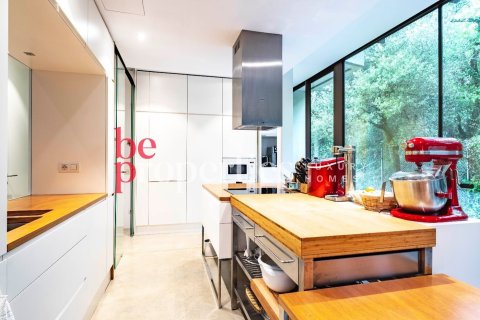 Сasa de 6 dormitorios en venta en Sant Cugat del Vallès, Barcelona, Cataluña, Spain № 2243 - foto 19