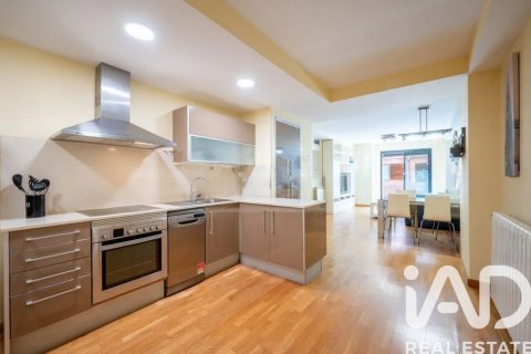 Купить квартиру в Барселона, Испания с 2 спальни, 116м², № 7465 - фото 6