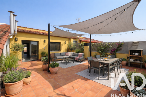 Dúplex de 3 dormitorios en venta en Llica D'amunt, Barcelona, Cataluña, Spain № 7462