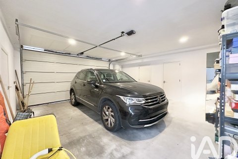 Сasa de 4 dormitorios en venta en Sant Pere de Ribes, Barcelona, Cataluña, Spain № 7466 - foto 22