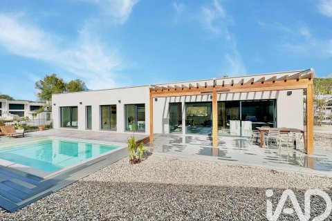 Сasa de 4 dormitorios en venta en Sant Pere de Ribes, Barcelona, Cataluña, Spain № 7466 - foto 24