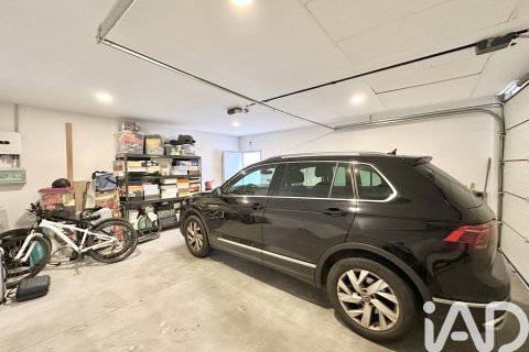 Сasa de 4 dormitorios en venta en Sant Pere de Ribes, Barcelona, Cataluña, Spain № 7466 - foto 21