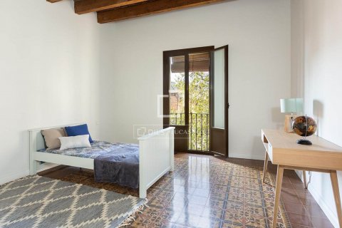 Apartamento de 2 dormitorios en venta en Barcelona, Cataluña, Spain № 8546 - foto 14