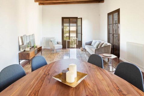Apartamento de 2 dormitorios en venta en Barcelona, Cataluña, Spain № 8546 - foto 5