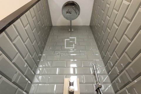 Apartamento de 2 dormitorios en venta en Barcelona, Cataluña, Spain № 8546 - foto 17