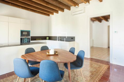 Apartamento de 2 dormitorios en venta en Barcelona, Cataluña, Spain № 8546 - foto 7