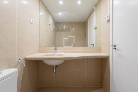 3 bedrooms apartment for sale in Barcelona, Catalonia, Spain № 8545 - photo 7
