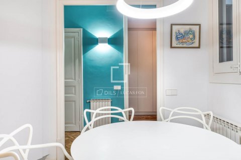 4 bedrooms apartment for sale in Barcelona, Catalonia, Spain № 8544 - photo 15