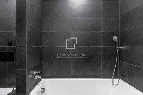 4 bedrooms apartment for sale in Barcelona, Catalonia, Spain № 8544 - photo 26