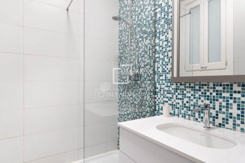 4 bedrooms apartment for sale in Barcelona, Catalonia, Spain № 8544 - photo 24