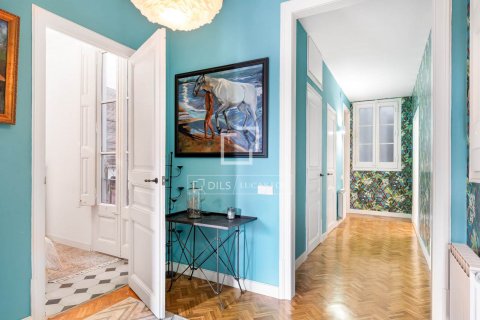 4 bedrooms apartment for sale in Barcelona, Catalonia, Spain № 8544 - photo 17