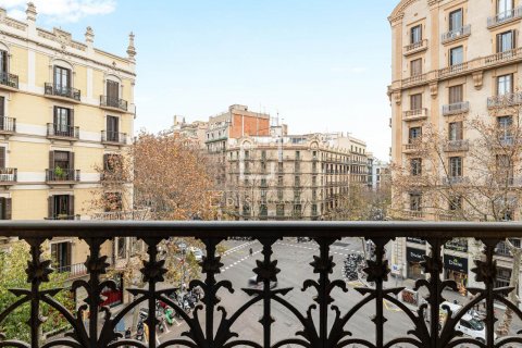 4 bedrooms apartment for sale in Barcelona, Catalonia, Spain № 8544 - photo 28