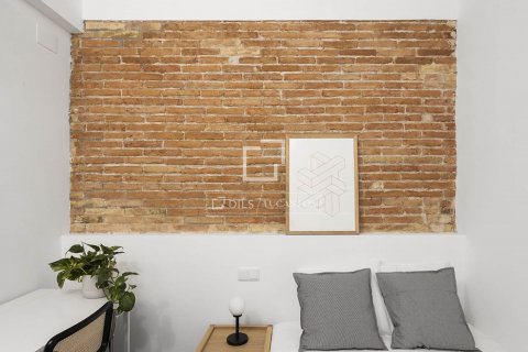 Купить квартиру в Барселона, Испания с 2 спальни, 81м², № 8549 - фото 12