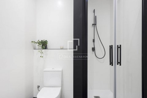 Купить квартиру в Барселона, Испания с 2 спальни, 81м², № 8549 - фото 14