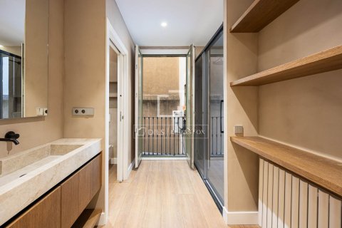 Купить квартиру в Барселона, Испания с 4 спальни, 204м², № 8550 - фото 26