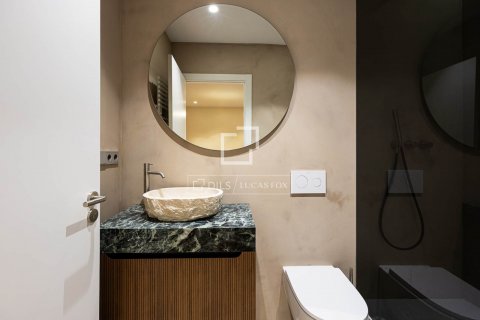 Купить квартиру в Барселона, Испания с 4 спальни, 204м², № 8550 - фото 18
