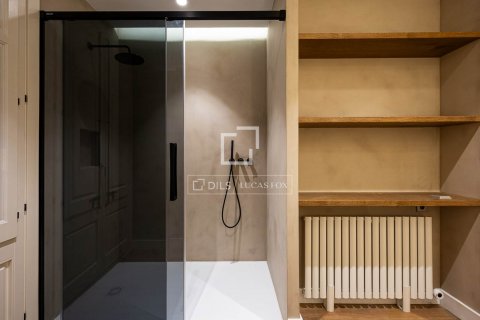 Купить квартиру в Барселона, Испания с 4 спальни, 204м², № 8550 - фото 28