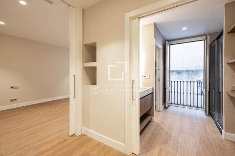Купить квартиру в Барселона, Испания с 4 спальни, 204м², № 8550 - фото 25