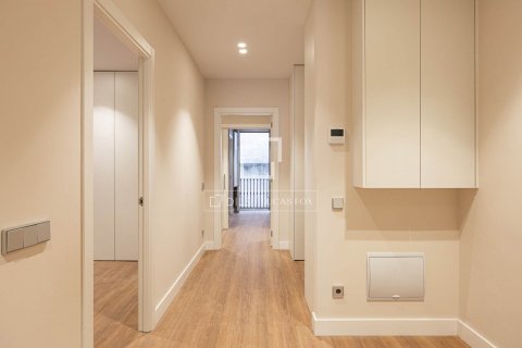 Купить квартиру в Барселона, Испания с 4 спальни, 204м², № 8550 - фото 22