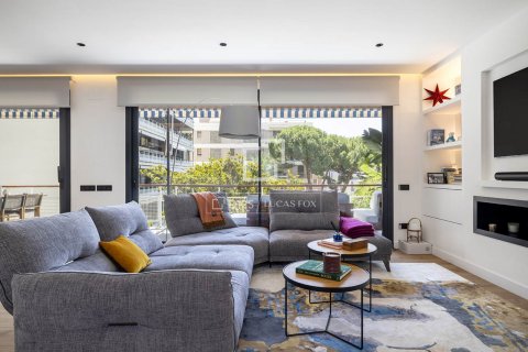 6 bedrooms apartment for sale in Barcelona, Catalonia, Spain № 8548 - photo 2
