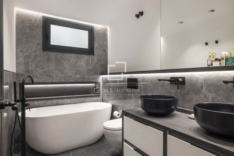 6 bedrooms apartment for sale in Barcelona, Catalonia, Spain № 8548 - photo 13