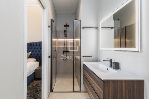 2 bedrooms apartment for sale in Barcelona, Catalonia, Spain № 8547 - photo 24