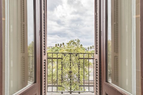 2 bedrooms apartment for sale in Barcelona, Catalonia, Spain № 8547 - photo 5